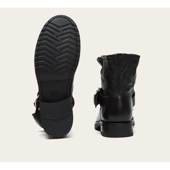 FRYE VERONICA MOTO BLACK LEATHER BOOTIE BUCKLE NIB SZ 6.5 - Picture 8 of 8